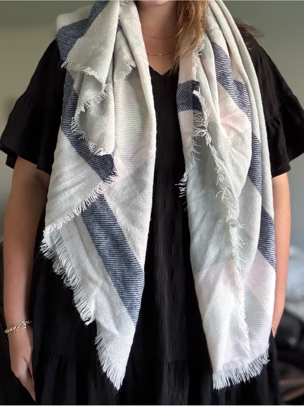 Light Pink & Navy Checked Fringe Women's Scarf